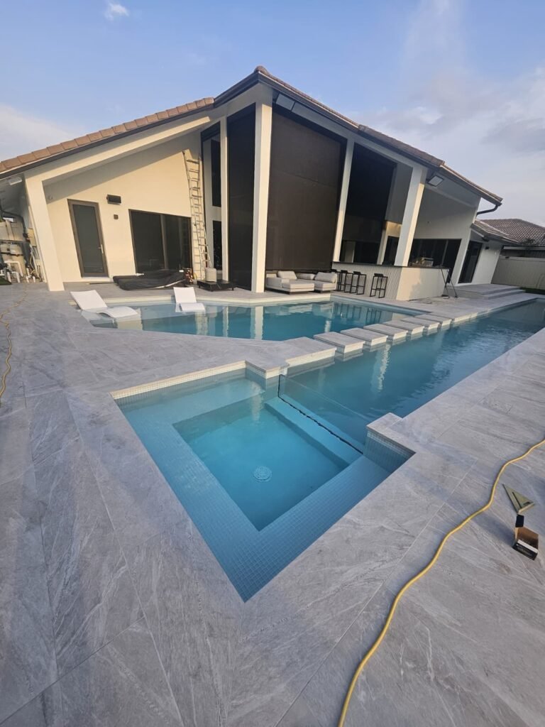 Concrete vs Fiberglass Pools: Which Is Better for Florida Homes? (2026 Guide)