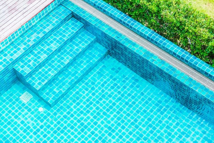 Elegance pools and outdoors - Best Pool Finishes for South Florida Pebble, Quartz or Plaster (2026 Guide)