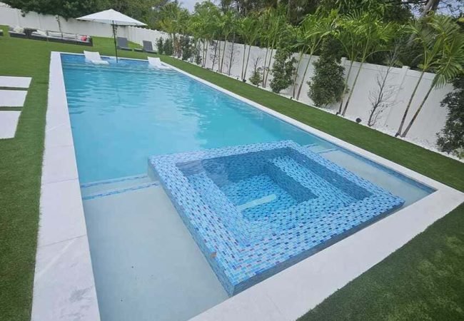 Top Mistakes to Avoid When Building a Pool in South Florida (2026 Guide)